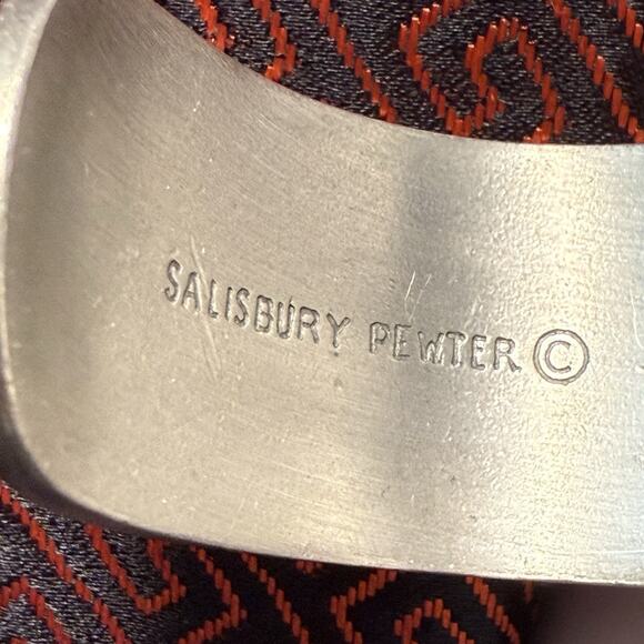 Salisbury Pewter June Rose Flower Cuff Bangle Bracelet Etched Collectible 1” - Picture 3 of 12